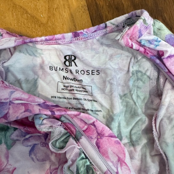 Bums & Roses Ruffle Footie - Picture 2 of 3